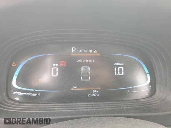 ✅ 2023 Hyundai Venue SE • VIN: KMHRB8A37PU216855 • Lot: 51135415. Listed on Copart with 28,257 mi. Free auction sales archive from the USA and detailed vehicle history report at DreamBid. Image 9.