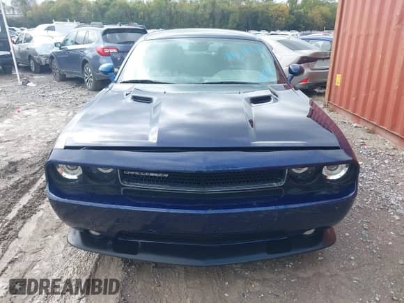 2014 Dodge Challenger SXT z VIN 2C3CDYAG0EH313973, wystawiony jako IAAI lot #43497087 z przebiegiem 136 844 mil mil oraz . Historia ofert i sprzedaży dostępna na DreamBid. Obrazek 12.