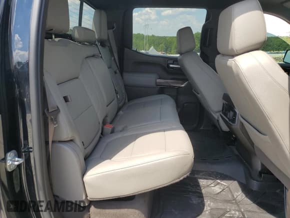 ✅ 2021 Chevrolet Silverado 1500 LTZ • VIN: 3GCPWEEDXMG284034 • Lot: 68880074. Wystawiony na Copart z przebiegiem 66 152 mil. Bezpłatny archiwum sprzedaży aukcyjnych z USA i szczegółowy raport historii pojazdu na DreamBid. Zdjęcie 10.