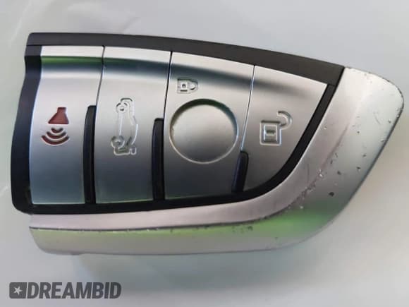 ✅ 2015 BMW 3 Series 328i xDrive • VIN: WBA3B3G51FNR88120 • Lot: 43785774. Listed on IAAI with 170,373 mi. Free auction sales archive from the USA and detailed vehicle history report at DreamBid. Image 11.