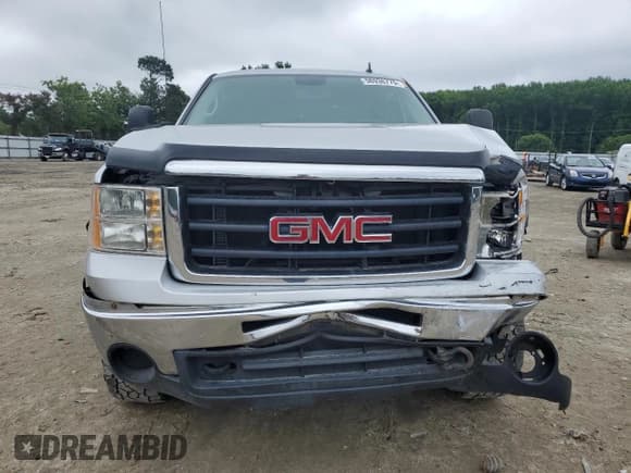 ✅ 2011 GMC Sierra 1500 SL • VIN: 3GTP2UEA2BG187645 • Lot: 56936775. Listed on Copart with 141,520 mi. Free auction sales archive from the USA and detailed vehicle history report at DreamBid. Image 5.