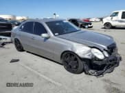 ✅ 2004 Mercedes-Benz E 500 • VIN: WDBUF83J84X120076 • Lot: 80889945. Listed on Copart with 120,628 mi. Free auction sales archive from the USA and detailed vehicle history report at DreamBid. Image 4.