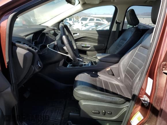 ✅ 2018 Ford Escape SEL • VIN: 1FMCU0HD6JUA85828 • Лот: 68051265. Опубликован ранее на Copart с пробегом 135 608 миль. Бесплатный доступ к архиву аукционных продаж из США и подробный отчёт об истории автомобиля на DreamBid. Изображение 7.