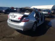 ✅ 2007 Toyota Camry CE • VIN: 4T1BE46K97U693983 • Lot: 43045141. Wystawiony na Copart z przebiegiem Nie podano. Bezpłatny archiwum sprzedaży aukcyjnych z USA i szczegółowy raport historii pojazdu na DreamBid. Zdjęcie 4.