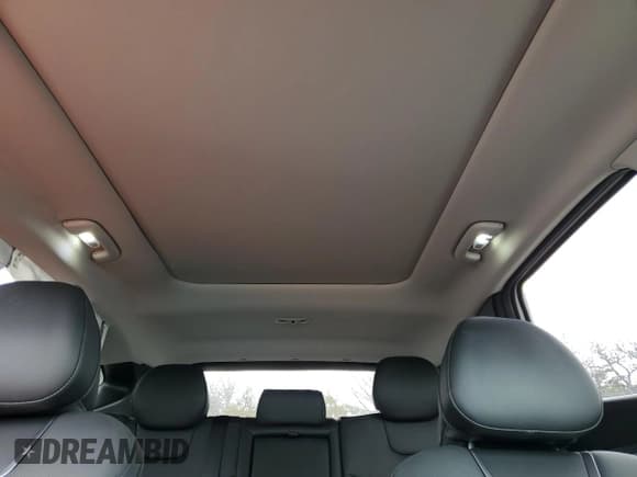 ✅ 2024 Hyundai Tucson Limited • VIN: 5NMJECDE4RH395102 • Lot: 72898824. Wystawiony na Copart z przebiegiem 11 469 mil. Bezpłatny archiwum sprzedaży aukcyjnych z USA i szczegółowy raport historii pojazdu na DreamBid. Zdjęcie 10.