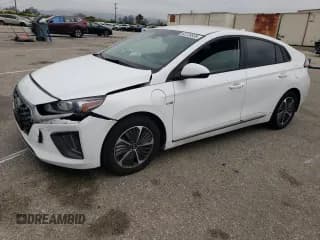 ✅ 2020 Hyundai Ioniq SE • VIN: KMHC65LD4LU215008 • Lot: 62239335. Wystawiony na Copart z przebiegiem Nie podano. Bezpłatny archiwum sprzedaży aukcyjnych z USA i szczegółowy raport historii pojazdu na DreamBid. Zdjęcie 1.