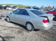 ✅ 2005 Toyota Camry STD • VIN: JTDBE32K553032166 • Lot: 43557922. Listed on IAAI with 275,367 mi. Free auction sales archive from the USA and detailed vehicle history report at DreamBid. Image 3.