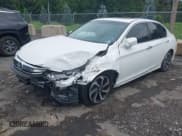 ✅ 2017 Honda Accord EX-L • VIN: 1HGCR2F87HA034102 • Lot: 42639904. Wystawiony na IAAI z przebiegiem 71 878 mil. Bezpłatny archiwum sprzedaży aukcyjnych z USA i szczegółowy raport historii pojazdu na DreamBid. Zdjęcie 18.