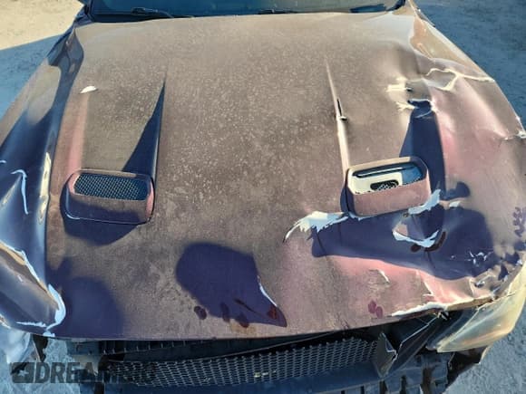 ✅ 2018 Ford Mustang EcoBoost • VIN: 1FA6P8TH4J5185542 • Lot: 91368655. Listed on Copart with 101,059 mi. Free auction sales archive from the USA and detailed vehicle history report at DreamBid. Image 11.