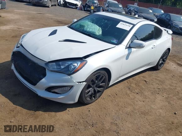 ✅ 2013 Hyundai Genesis Coupe Grand Touring • VIN: KMHHU6KJ7DU108996 • Lot: 42825118. Wystawiony na IAAI z przebiegiem 94 970 mil. Bezpłatny archiwum sprzedaży aukcyjnych z USA i szczegółowy raport historii pojazdu na DreamBid. Zdjęcie 18.
