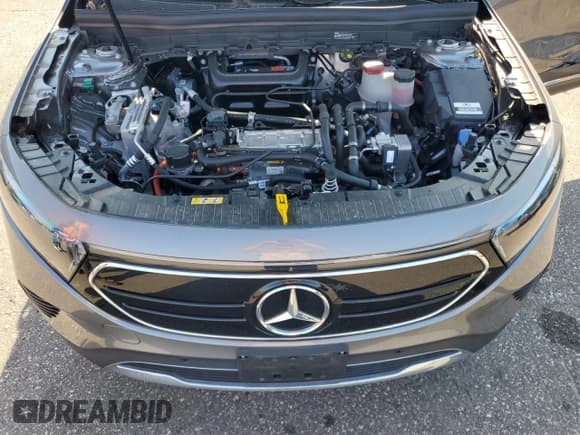 ✅ 2023 Mercedes-Benz EQB 300 • VIN: W1N9M0KB2PN072575 • Lot: 84237945. Listed on Copart with 3,008 mi. Free auction sales archive from the USA and detailed vehicle history report at DreamBid. Image 12.