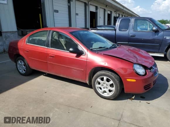 2005 Dodge Neon SXT z VIN 1B3ES56C95D195886, wystawiony jako Copart lot #62166755 z przebiegiem 122 793 mil mil oraz Szkoda całkowita • Salvage title. Historia ofert i sprzedaży dostępna na DreamBid. Obrazek 4.