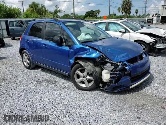 ✅ 2007 Suzuki SX4 • VIN: JS2YB413275100018 • Lot: 68418725. Wystawiony na Copart z przebiegiem 296 267 mil. Bezpłatny archiwum sprzedaży aukcyjnych z USA i szczegółowy raport historii pojazdu na DreamBid. Zdjęcie 14.