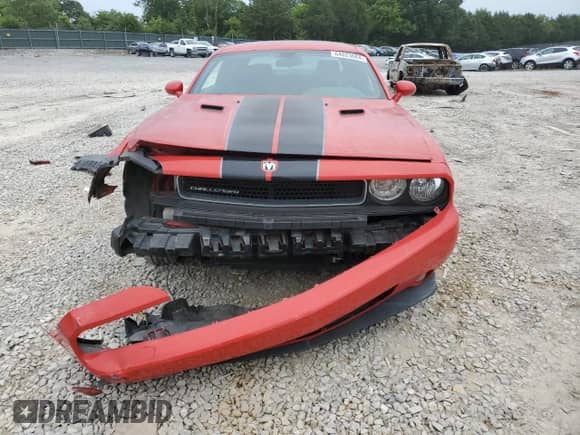 2010 Dodge Challenger SE z VIN 2B3CJ4DV5AH179738, wystawiony jako Copart lot #64823684 z przebiegiem 109 389 mil mil oraz Szkoda całkowita • Salvage title. Historia ofert i sprzedaży dostępna na DreamBid. Obrazek 5.