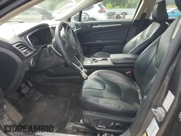 ✅ 2020 Ford Fusion Titanium • VIN: 3FA6P0RU5LR100083 • Lot: 67555835. Listed on Copart with 108,899 mi. Free auction sales archive from the USA and detailed vehicle history report at DreamBid. Image 7.