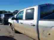 2015 Chevrolet Silverado 1500 LT z VIN 1GCVKREC0FZ393381, wystawiony jako IAAI lot #43430282 z przebiegiem 102 501 mil mil oraz . Historia ofert i sprzedaży dostępna na DreamBid. Obrazek 14.