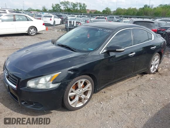 ✅ 2012 Nissan Maxima SV • VIN: 1N4AA5AP1CC858600 • Лот: 42110205. Опубликован ранее на IAAI с пробегом 196 976 миль. Бесплатный доступ к архиву аукционных продаж из США и подробный отчёт об истории автомобиля на DreamBid. Изображение 2.