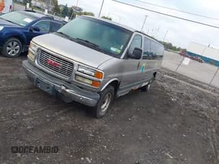 ✅ 2001 GMC Savana • VIN: 1GJHG39R411232476 • Lot: 43436186. Wystawiony na IAAI z przebiegiem 83 968 mil. Bezpłatny archiwum sprzedaży aukcyjnych z USA i szczegółowy raport historii pojazdu na DreamBid. Zdjęcie 2.