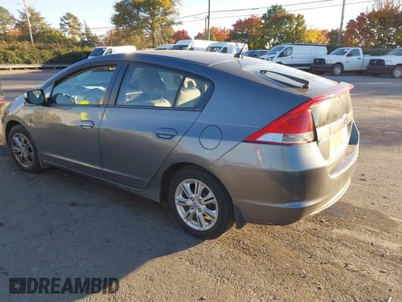 ✅ 2011 Honda Insight EX • VIN: JHMZE2H71BS002190 • Lot: 43584360. Wystawiony na IAAI z przebiegiem 195 505 mil. Bezpłatny archiwum sprzedaży aukcyjnych z USA i szczegółowy raport historii pojazdu na DreamBid. Zdjęcie 3.