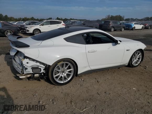 ✅ 2024 Ford Mustang GT • VIN: 1FA6P8CF1R5428380 • Лот: 71914685. Опубликован ранее на Copart с пробегом 4 319 миль. Бесплатный доступ к архиву аукционных продаж из США и подробный отчёт об истории автомобиля на DreamBid. Изображение 3.