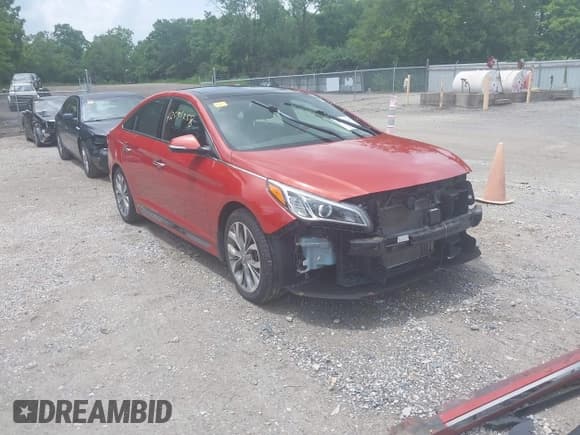 ✅ 2015 Hyundai Sonata Limited • VIN: 5NPE34AB4FH117886 • Лот: 42535258. Опубликован ранее на IAAI с пробегом 155 273 миль. Бесплатный доступ к архиву аукционных продаж из США и подробный отчёт об истории автомобиля на DreamBid. Изображение 1.