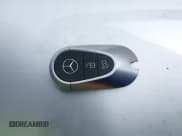 ✅ 2023 Mercedes-Benz EQE 500 • VIN: 4JGGM2CB8PA009184 • Lot: 43571742. Wystawiony na IAAI z przebiegiem 16 692 mil. Bezpłatny archiwum sprzedaży aukcyjnych z USA i szczegółowy raport historii pojazdu na DreamBid. Zdjęcie 11.