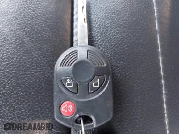 ✅ 2013 Ford Escape SEL • VIN: 1FMCU9H97DUD71191 • Lot: 43786549. Wystawiony na IAAI z przebiegiem 218 375 mil. Bezpłatny archiwum sprzedaży aukcyjnych z USA i szczegółowy raport historii pojazdu na DreamBid. Zdjęcie 11.