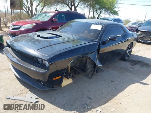 ✅ 2014 Dodge Challenger R/T 100th Anniversary Appearance • VIN: 2C3CDYBT7EH281812 • Lot: 42964715. Wystawiony na IAAI z przebiegiem 108 720 mil. Bezpłatny archiwum sprzedaży aukcyjnych z USA i szczegółowy raport historii pojazdu na DreamBid. Zdjęcie 2.
