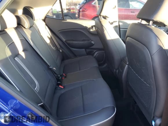 ✅ 2022 Hyundai Venue SEL • VIN: KMHRC8A37NU193054 • Lot: 80243764. Listed on Copart with 11,233 mi. Free auction sales archive from the USA and detailed vehicle history report at DreamBid. Image 11.