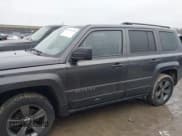 ✅ 2015 Jeep Patriot Latitude • VIN: 1C4NJRFB4FD154986 • Lot: 41496724. Wystawiony na IAAI z przebiegiem 131 700 mil. Bezpłatny archiwum sprzedaży aukcyjnych z USA i szczegółowy raport historii pojazdu na DreamBid. Zdjęcie 14.