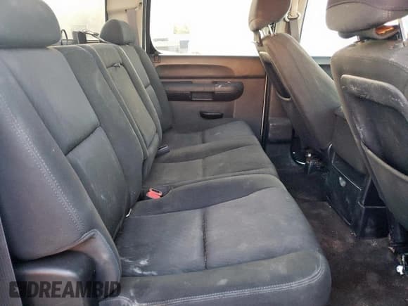 ✅ 2014 Chevrolet Silverado 2500HD LT • VIN: 1GC1KXCG9EF170622 • Лот: 51823865. Опубликован ранее на Copart с пробегом 276 042 миль. Бесплатный доступ к архиву аукционных продаж из США и подробный отчёт об истории автомобиля на DreamBid. Изображение 10.