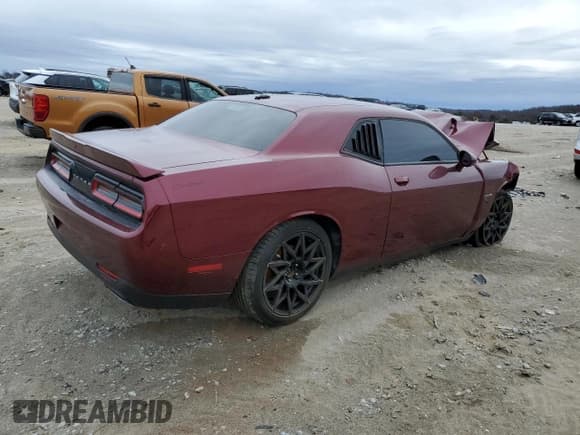 ✅ 2021 Dodge Challenger R/T • VIN: 2C3CDZBT7MH567907 • Lot: 40162594. Wystawiony na Copart z przebiegiem Nie podano. Bezpłatny archiwum sprzedaży aukcyjnych z USA i szczegółowy raport historii pojazdu na DreamBid. Zdjęcie 3.