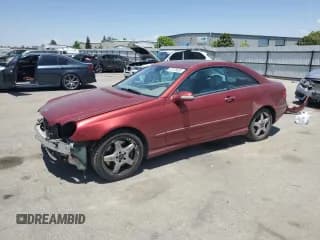 ✅ 2004 Mercedes-Benz CLK 500 • VIN: WDBTJ75JX4F107465 • Лот: 63126935. Опубликован ранее на Copart с пробегом 80 586 миль. Бесплатный доступ к архиву аукционных продаж из США и подробный отчёт об истории автомобиля на DreamBid. Изображение 1.