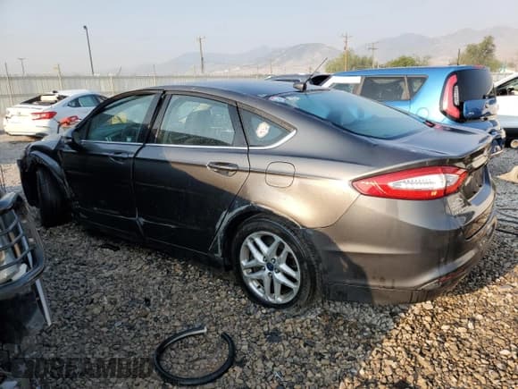 ✅ 2016 Ford Fusion SE • VIN: 3FA6P0H78GR203242 • Lot: 65384304. Listed on Copart with 163,654 mi. Free auction sales archive from the USA and detailed vehicle history report at DreamBid. Image 2.