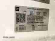 2021 Chevrolet Silverado 1500 LT z VIN 1GCPWCEK9MZ114797, wystawiony jako Copart lot #62957015 z przebiegiem 97 888 mil mil oraz Czysty tytuł • Clean title. Historia ofert i sprzedaży dostępna na DreamBid. Obrazek 12.