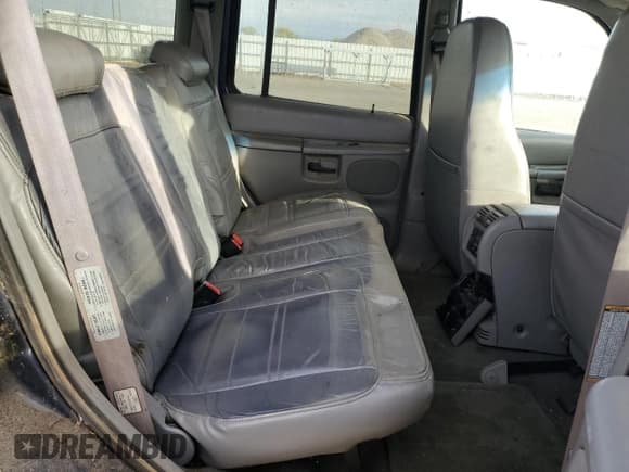 ✅ 1999 Ford Explorer XLT • VIN: 1FMZU35P4XZA14004 • Лот: 78307224. Опубликован ранее на Copart с пробегом 200 868 миль. Бесплатный доступ к архиву аукционных продаж из США и подробный отчёт об истории автомобиля на DreamBid. Изображение 10.