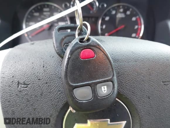 ✅ 2008 Chevrolet Equinox LS • VIN: 2CNDL23F586047995 • Лот: 41977590. Опубликован ранее на IAAI с пробегом 76 831 миль. Бесплатный доступ к архиву аукционных продаж из США и подробный отчёт об истории автомобиля на DreamBid. Изображение 11.