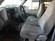 ✅ 1992 Chevrolet Silverado 1500 • VIN: 2GCEK19K0N1261392 • Лот: 50958285. Опубликован ранее на Copart с пробегом 177 601 миль. Бесплатный доступ к архиву аукционных продаж из США и подробный отчёт об истории автомобиля на DreamBid. Изображение 7.