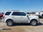 ✅ 2012 Ford Escape Limited • VIN: 1FMCU0EG4CKA91950 • Lot: 43323456. Wystawiony na IAAI z przebiegiem 159 708 mil. Bezpłatny archiwum sprzedaży aukcyjnych z USA i szczegółowy raport historii pojazdu na DreamBid. Zdjęcie 13.