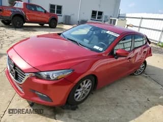 ✅ 2018 Mazda 3 Sport • VIN: 3MZBN1K7XJM221899 • Лот: 63120095. Опубликован ранее на Copart с пробегом 115 679 миль. Бесплатный доступ к архиву аукционных продаж из США и подробный отчёт об истории автомобиля на DreamBid. Изображение 1.