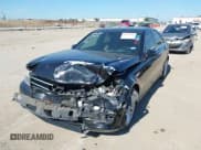 ✅ 2014 Mercedes-Benz C 250 Sport • VIN: WDDGF4HB3EG205312 • Lot: 42187909. Wystawiony na IAAI z przebiegiem 136 079 mil. Bezpłatny archiwum sprzedaży aukcyjnych z USA i szczegółowy raport historii pojazdu na DreamBid. Zdjęcie 2.