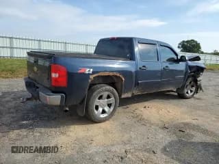 ✅ 2007 Chevrolet Silverado 1500 1LT • VIN: 3GCEK13307G533788 • Lot: 71934904. Listed on Copart with 252,084 mi. Free auction sales archive from the USA and detailed vehicle history report at DreamBid. Image 3.