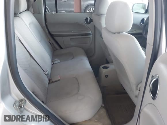 ✅ 2006 Chevrolet HHR LT • VIN: 3GNDA23D36S513843 • Lot: 41715444. Listed on IAAI with 244,758 mi. Free auction sales archive from the USA and detailed vehicle history report at DreamBid. Image 8.