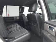 ✅ 2015 Ford Expedition Limited • VIN: 1FMJU2AT3FEF14056 • Lot: 41700795. Wystawiony na IAAI z przebiegiem 131 667 mil. Bezpłatny archiwum sprzedaży aukcyjnych z USA i szczegółowy raport historii pojazdu na DreamBid. Zdjęcie 8.