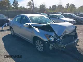 2012 Honda Accord LX z VIN 1HGCP2F32CA139715, wystawiony jako IAAI lot #43277129 z przebiegiem 163 144 mil mil oraz . Historia ofert i sprzedaży dostępna na DreamBid. Obrazek 1.