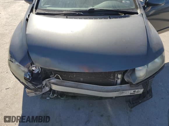 ✅ 2010 Honda Civic LX • VIN: 2HGFA1F53AH532986 • Lot: 92466105. Listed on Copart with 136,878 mi. Free auction sales archive from the USA and detailed vehicle history report at DreamBid. Image 11.