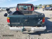 ✅ 1996 Ford Explorer XL • VIN: 1FMDU34X5TUA11552 • Lot: 73004144. Listed on Copart with 257,465 mi. Free auction sales archive from the USA and detailed vehicle history report at DreamBid. Image 6.