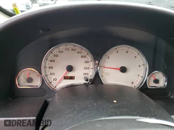 2005 Saturn VUE z VIN 5GZCZ33D75S858689, wystawiony jako Copart lot #80160684 z przebiegiem 209 776 mil mil oraz Szkoda całkowita • Salvage title. Historia ofert i sprzedaży dostępna na DreamBid. Obrazek 9.