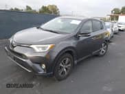 ✅ 2018 Toyota RAV4 XLE • VIN: JTMRFREV5JJ241482 • Лот: 43486718. Опубликован ранее на IAAI с пробегом 34 423 миль. Бесплатный доступ к архиву аукционных продаж из США и подробный отчёт об истории автомобиля на DreamBid. Изображение 18.