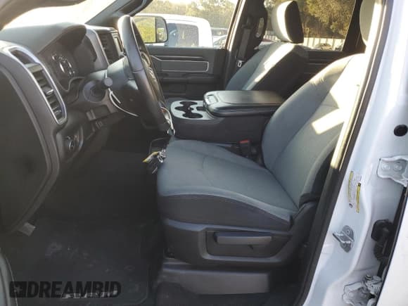 ✅ 2021 Ram 2500 Lone Star • VIN: 3C6UR5DJ1MG605810 • Лот: 87428644. Опубликован ранее на Copart с пробегом 45 057 миль. Бесплатный доступ к архиву аукционных продаж из США и подробный отчёт об истории автомобиля на DreamBid. Изображение 7.